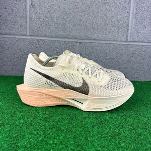 Nike Vaporfly 3 ‘Crimson Tint’